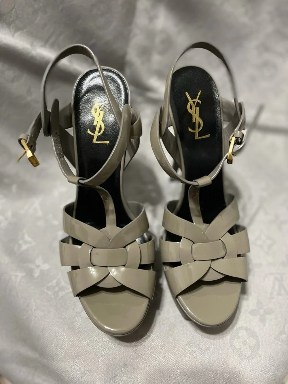 Saint Laurent Taupe Patent Leather T-Strap Sandals - Picture 5 of 5